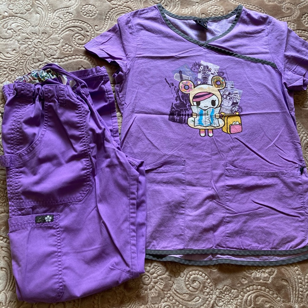 Lilac purple scrub set XS